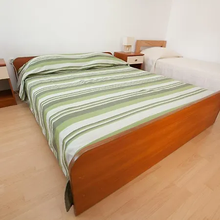 Apartments With A Parking Space Bibinje, Zadar - 11074 * Bibinje